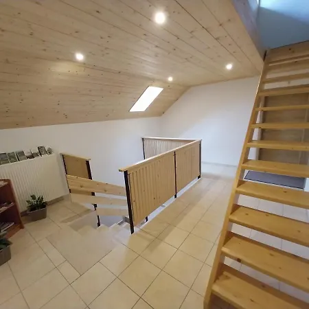 아파트 At Klemen 지고르니예 고르예