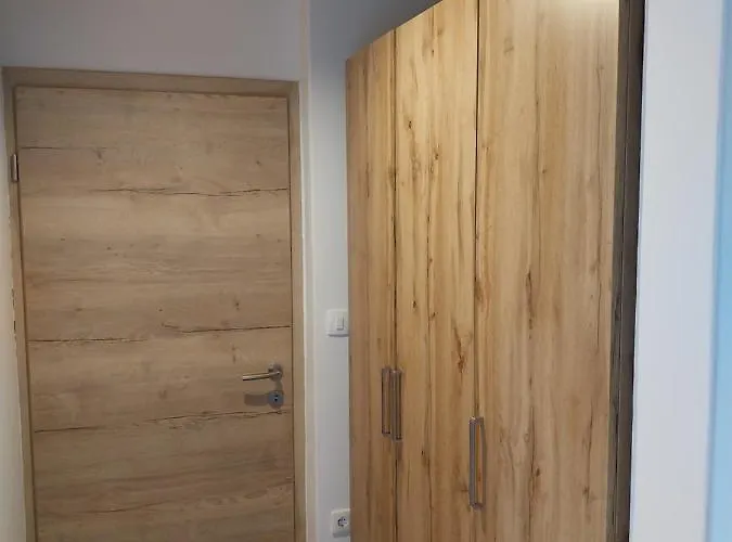 At Klemen Apartamento